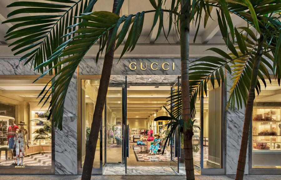 AP Montaggi - Arredi Civili e Navali - Gucci Bal Harbour