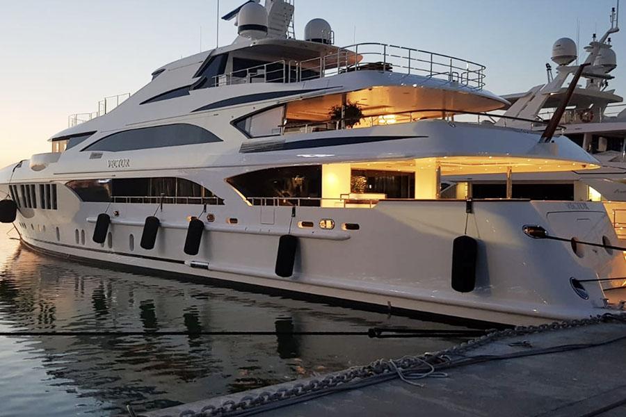 AP Montaggi - Arredi Civili e Navali - Benetti - Viktor