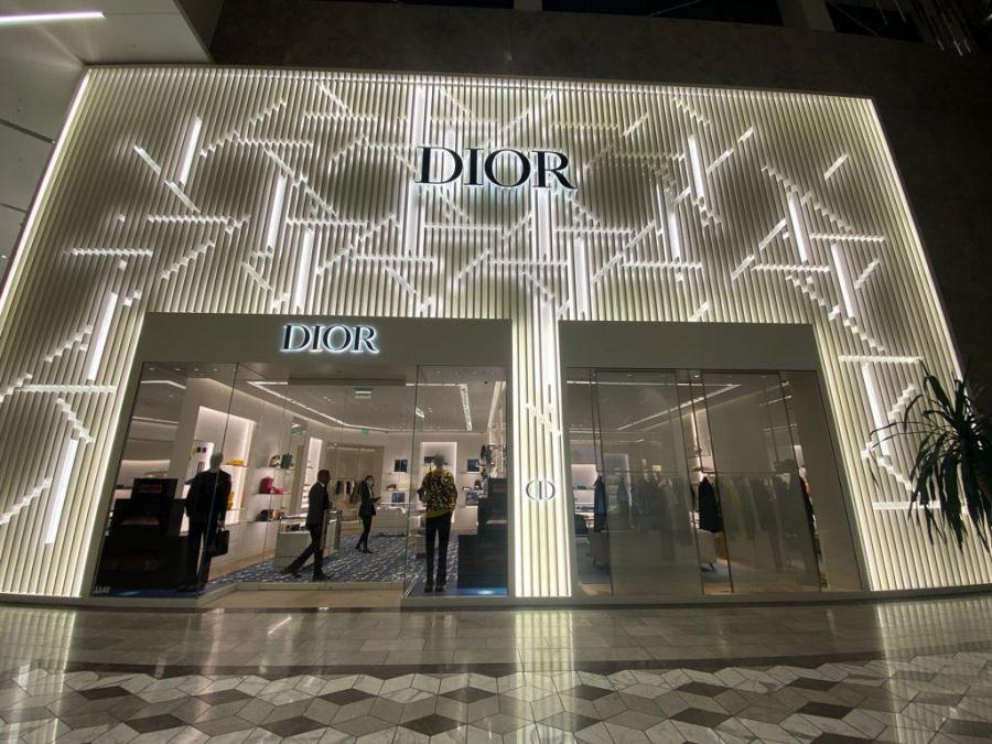 AP Montaggi - Arredi Civili e Navali - DIOR SCOTTSDALE